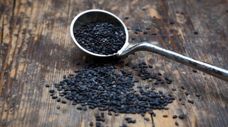 black seasame spreading over table