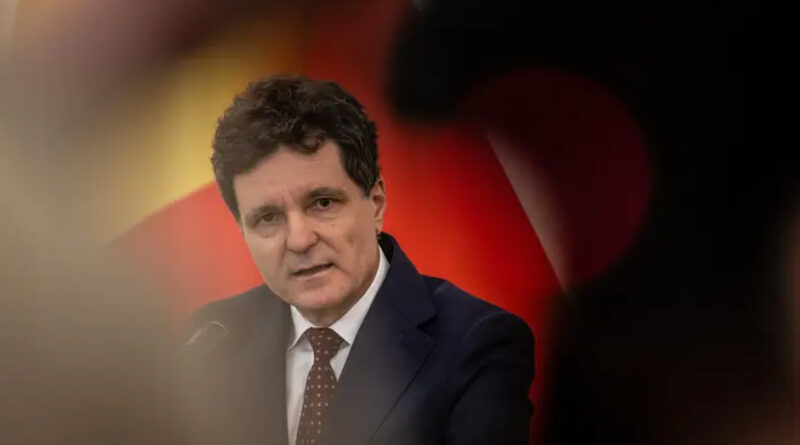Romania's President Nicusor Dan speaks during a joint press conference with Poland's President after their meeting at the Presidential Palace in Warsaw