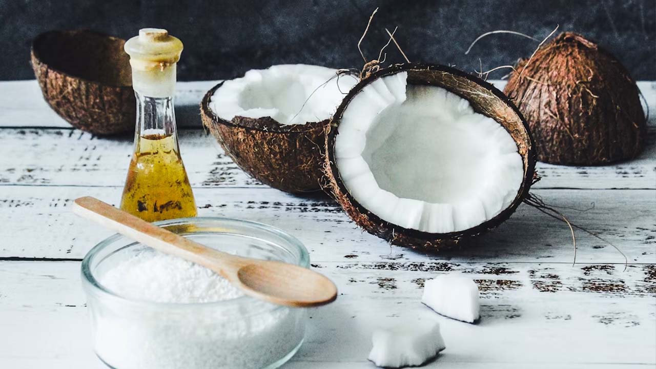 ভেজাল নারকেল তেল চিনবেন যেভাবে